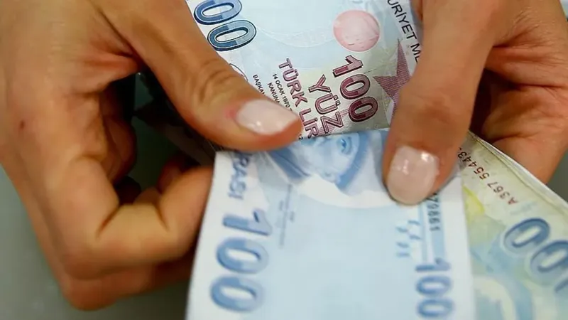 Asgari Ücrette Sürpriz Zam Mı? AK Parti'den Kritik Açıklama!