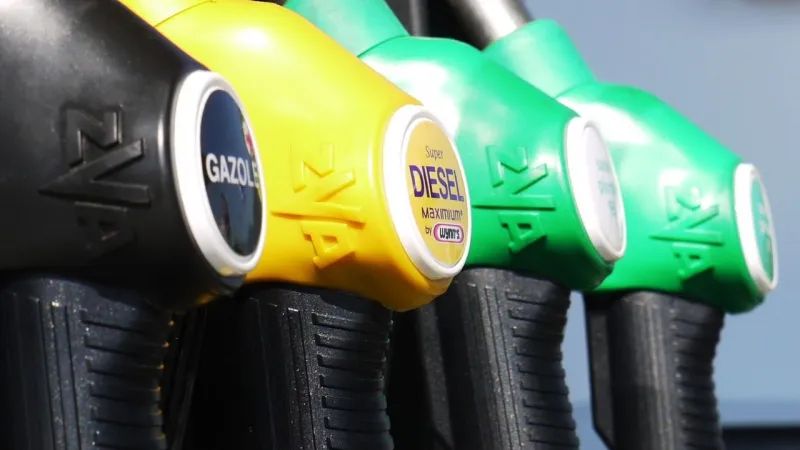 Araç sahipleri dikkat! Benzine zam geliyor: Tarih belli oldu