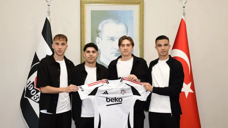 Beşiktaş'tan 4 Genç Yeteneğe İmza! A Takıma Yükseldiler
