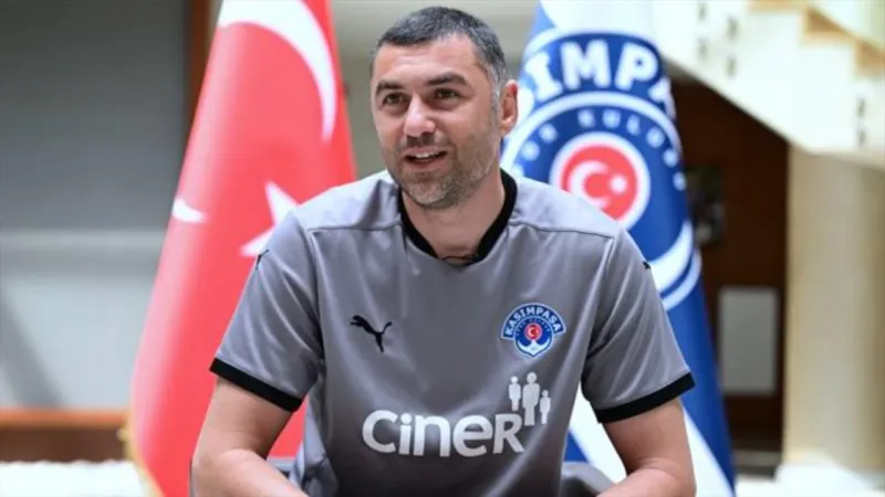 Burak Yılmaz'dan flaş paylaşım: Kasımpaşa'dan ayrıldı