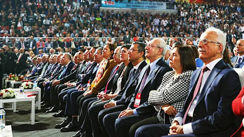CHP'de 'mutlak butlan' tartışması | Hukukçular yorumladı: Kayyım değil, çağrı heyeti atanabilir