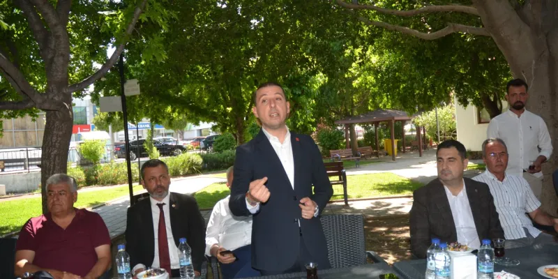 CHP'den Şok Karar! Alternatif Bayramlaşma Töreni mi?