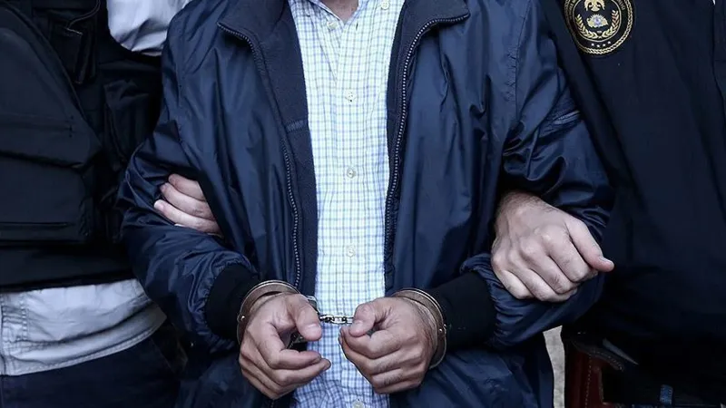 Diyarbakır'da Şok Baskın! 50 Uyuşturucu Taciri Tutuklandı!