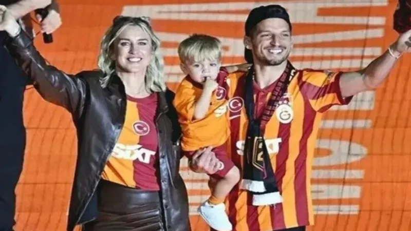 Eşine göre Dries Mertens'ten son dakika sürprizi gelebilir