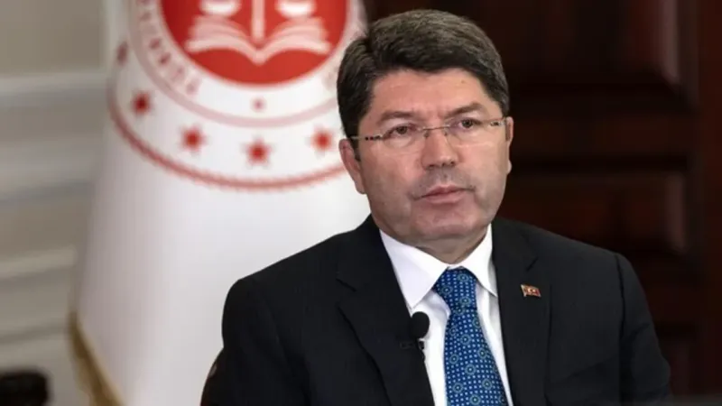 İsrail-İran Gerilimi: Sosyal Medya Karıştı! Bakan Tunç'tan Şok Açıklama
