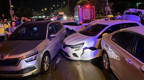 Kütahya'da Zincirleme Kaza! 6 Yaralı, Olay Yerinden İlk Görüntüler