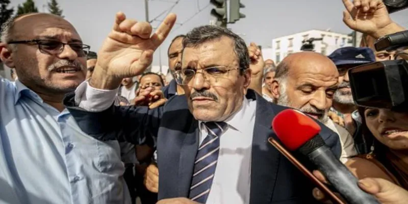Eski Tunus Başbakanı'na Şok Hapis Cezası! Neler Oluyor?