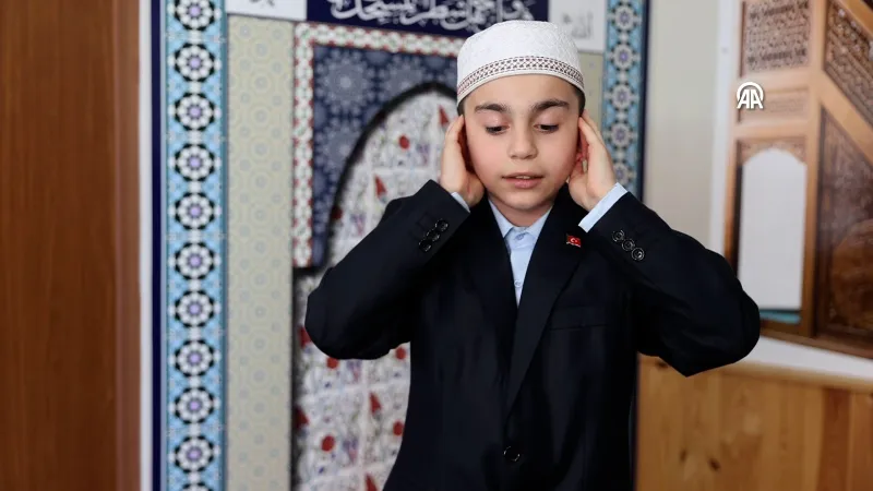 Ezan Birincisi Emir'in Büyük Hayali: Ayasofya'da Müezzin Olmak!