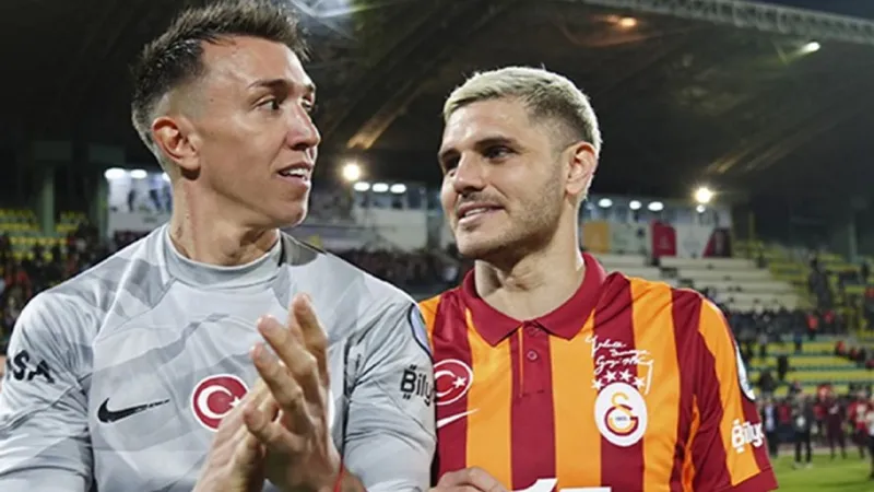 Icardi'den Muslera'ya Şok Mesaj: "Bir Yıl Daha Kal!"