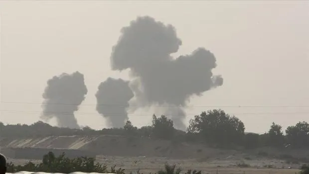 İsrail, Suriye'deki Stratejik Hava Üslerine Hava Saldırısı Düzenledi