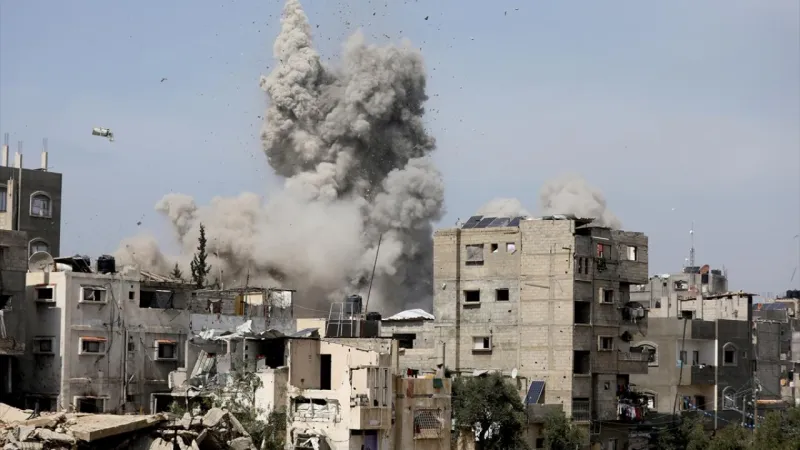 Gazze'de Katliam! İsrail'den Bomba Yağmuru: 16 Ölü