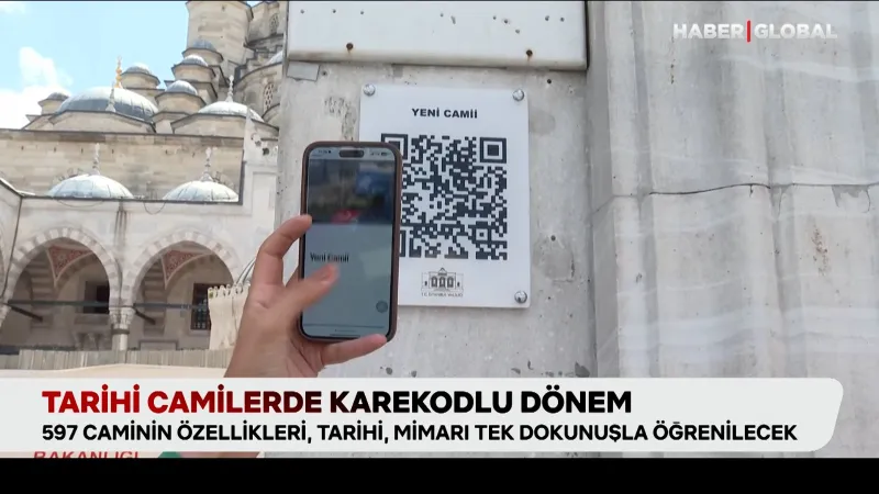 İstanbul'da Tarihi Camilerde Karekod Devrimi! Bilgiler Cebinde