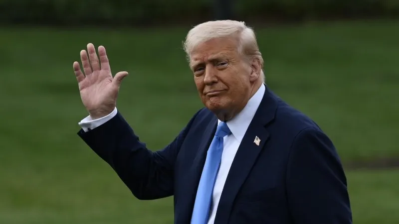Trump'tan BAE'ye Ziyaret Öncesi Dev Silah Anlaşması!
