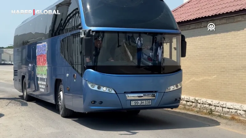 Rusya: İran'da bulunan Rus sanatçılar Azerbaycan'a tahliye edildi