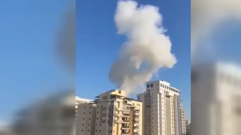 İsrail'e Füze Saldırısı! Tel Aviv Borsası Vuruldu Mu?